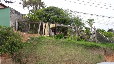 Terreno em Perus