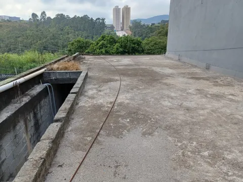 Salão Comercial para vender em Laranjeiras