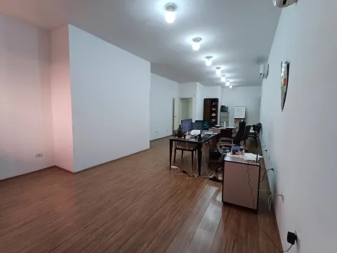 Salão Comercial para vender em Laranjeiras