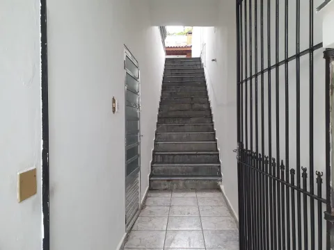 Casa - Laranjeiras, Caieiras