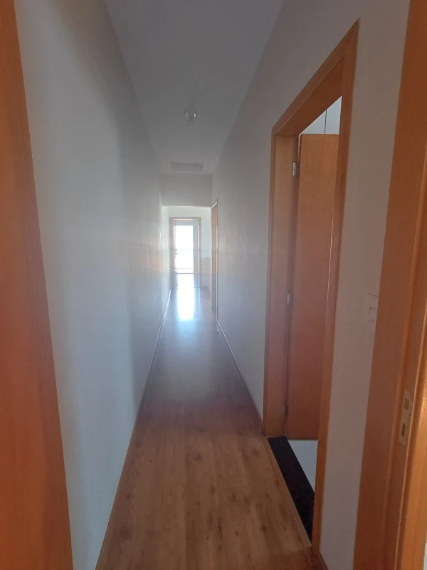56395