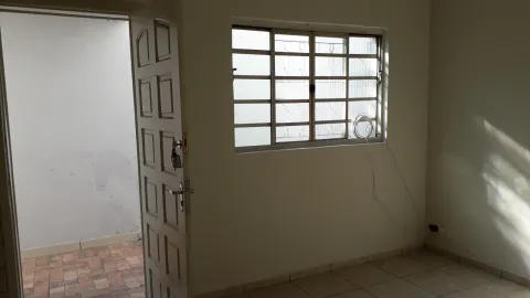 Prédio - Perus, São Paulo