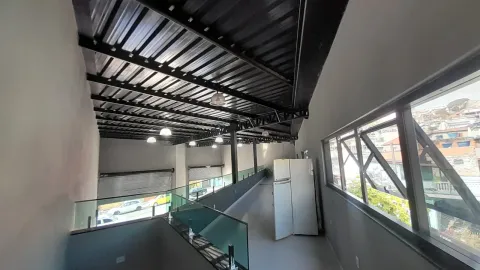 Salão Comercial para alugar em Vila Fanton