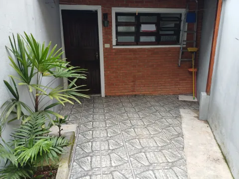 Casa Jardim dos Manacás - Perus, São Paulo