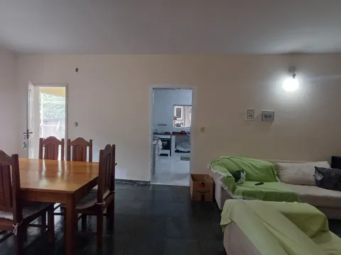 Casa - Laranjeiras, Caieiras